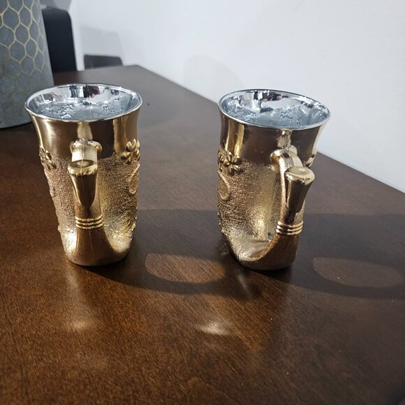 Gold mugs Nice for hot cholate or even a cup of tea at Christmas - Picture 2 of 5